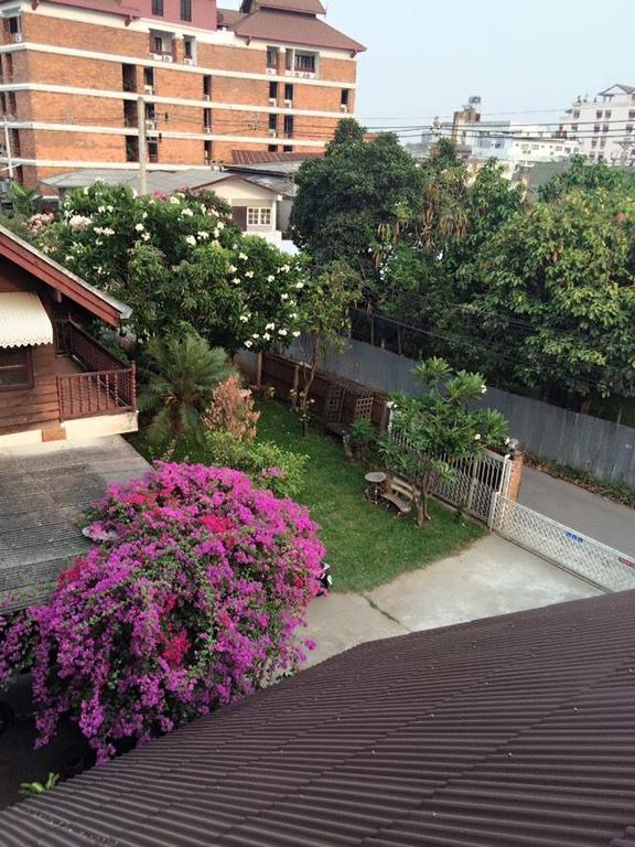Little Home Guest House Chiang Mai Luaran gambar